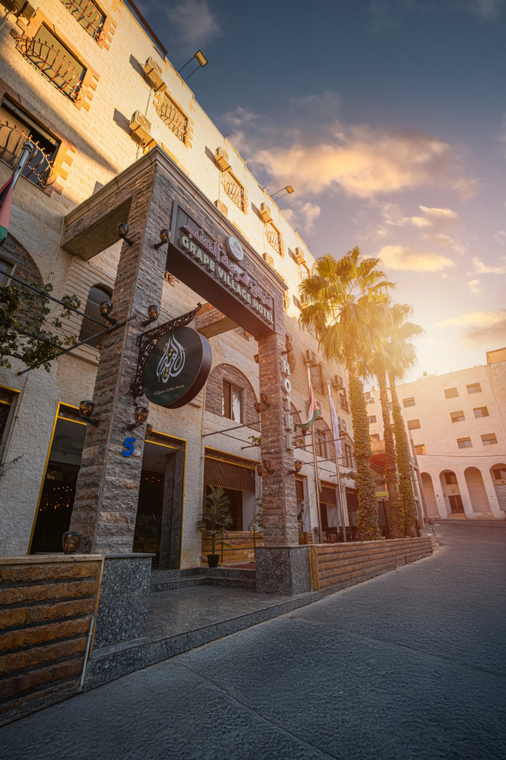 Отель Grape Village