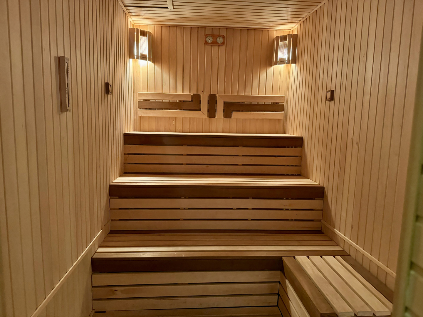 Отель Bentley Tashkent