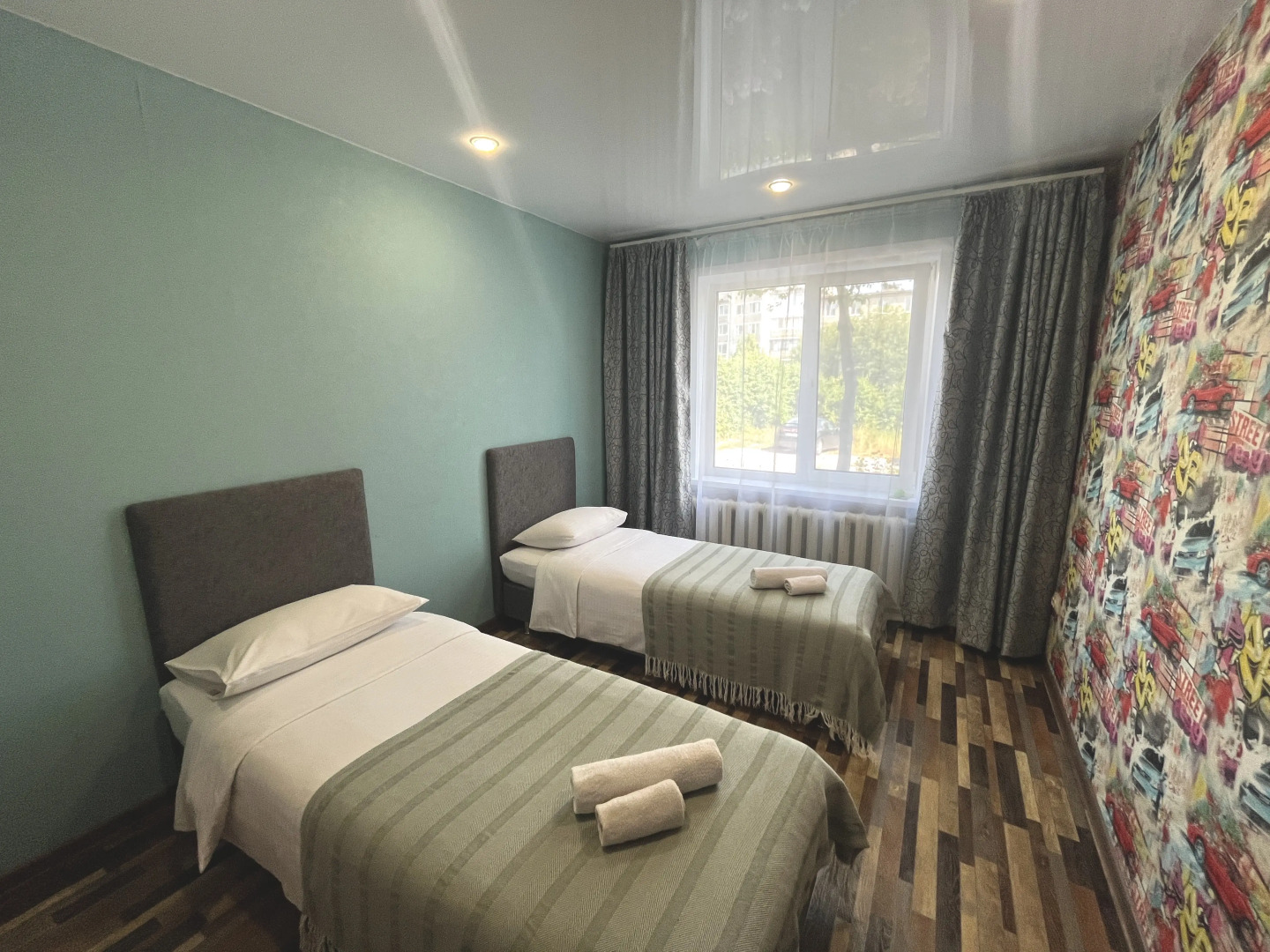 Двухкомнатная Люкс улучшенной планировки у ДК Металлургов