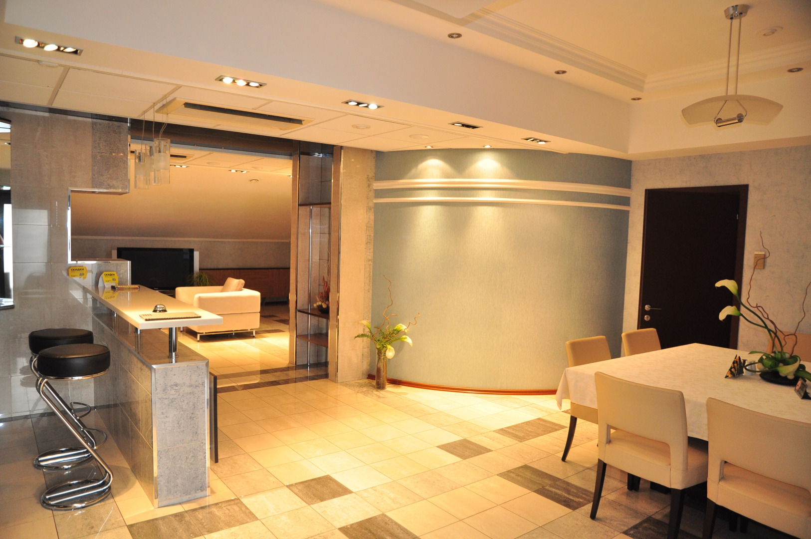 Отель Персона