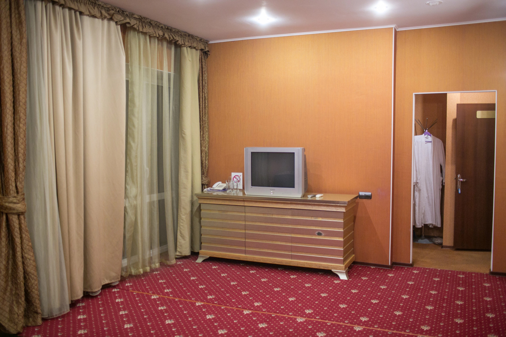 Гостиница Мегаспейс