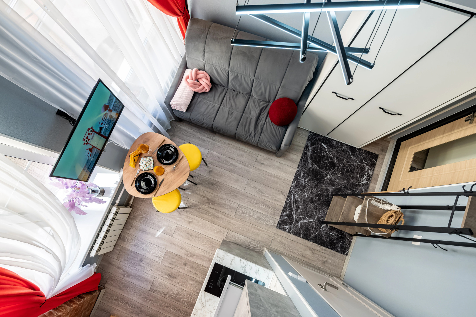 Апартаменты KeysSpb на Невском St4