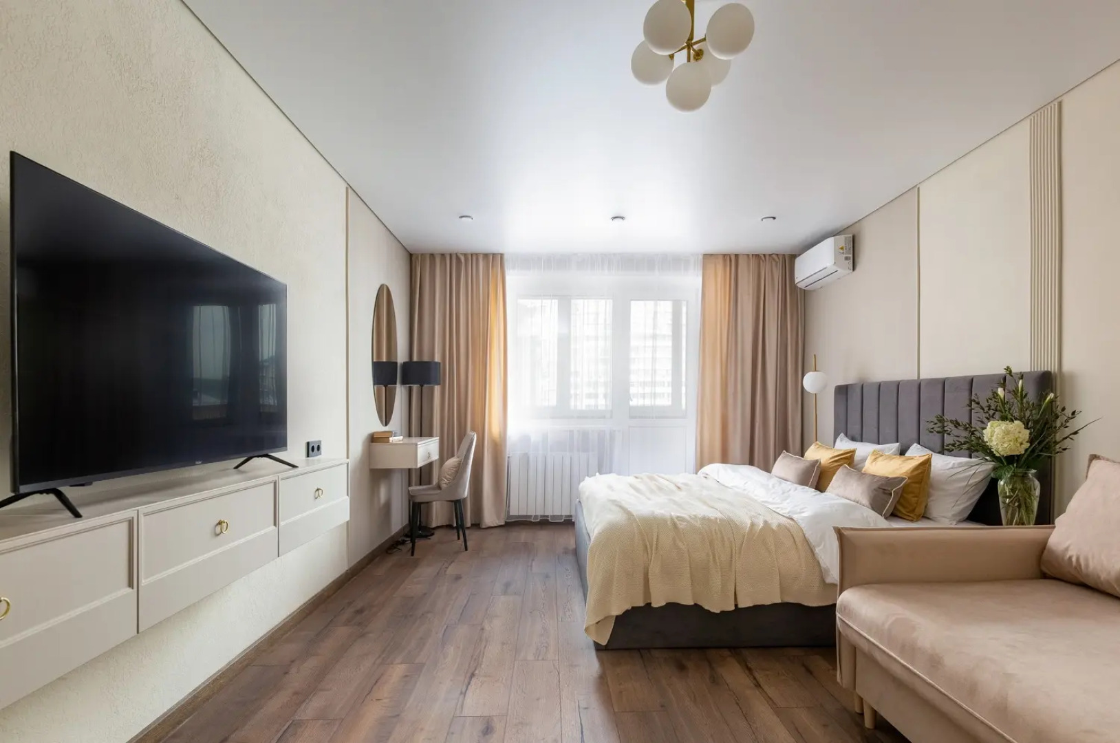 Квартира Трёхкомнатная с видом на оперный театр