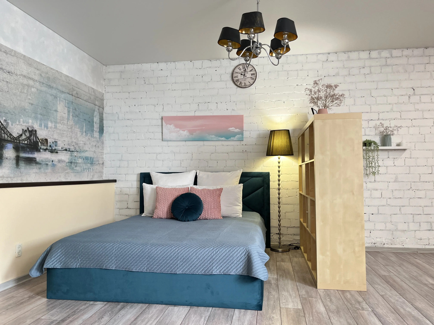 Квартира У Золотых Ворот Funny-Honey Studio Wonderapart