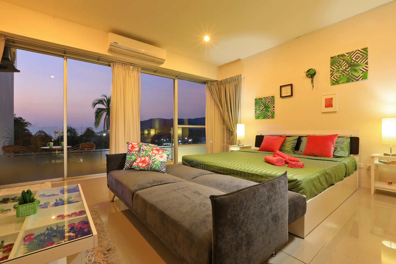 Апартаменты CHC-A402 Chic Condo 1 Спальня Бассейн рядом с Пляжем Карон