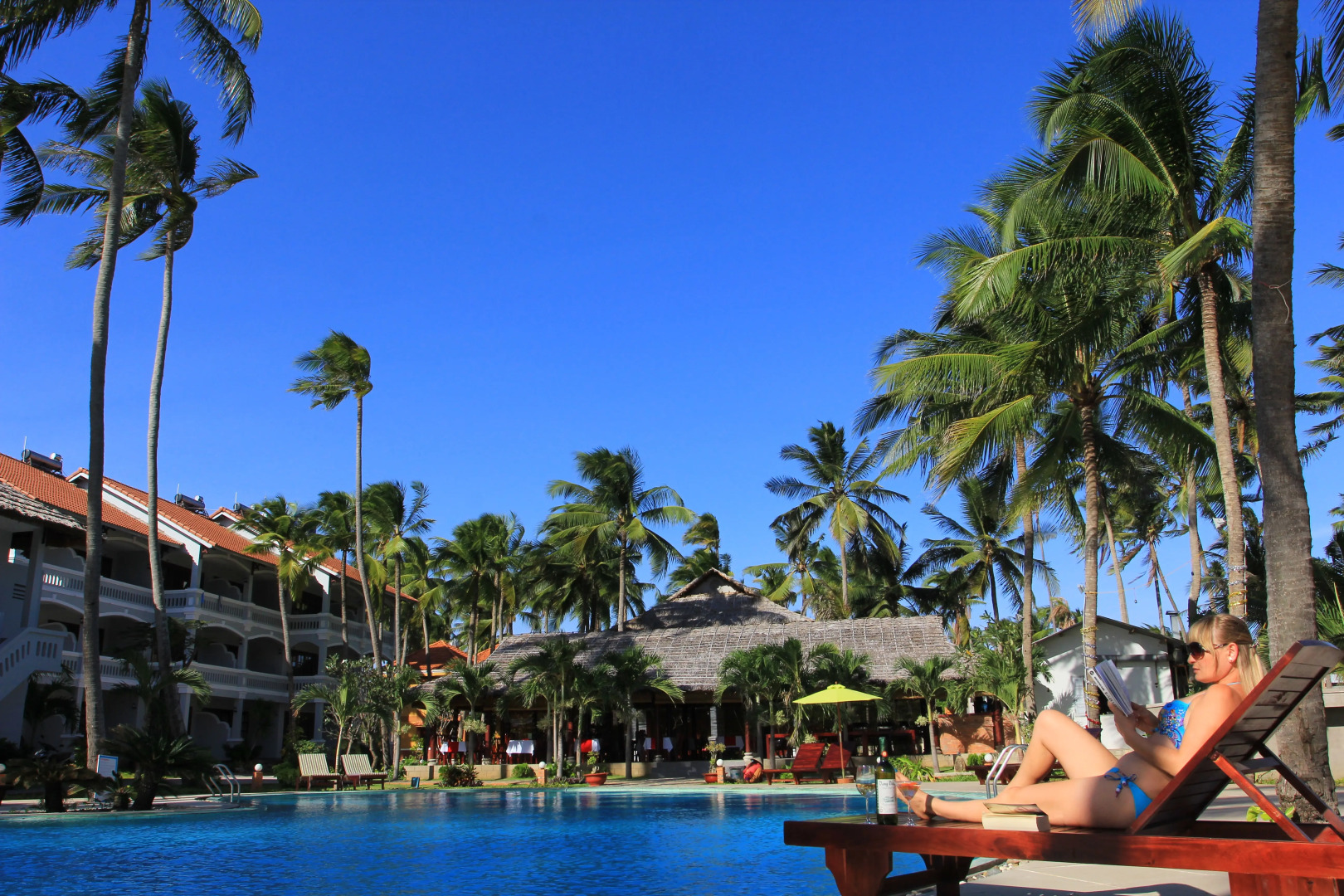 Отель Little Paris Resort & Spa Mui Ne
