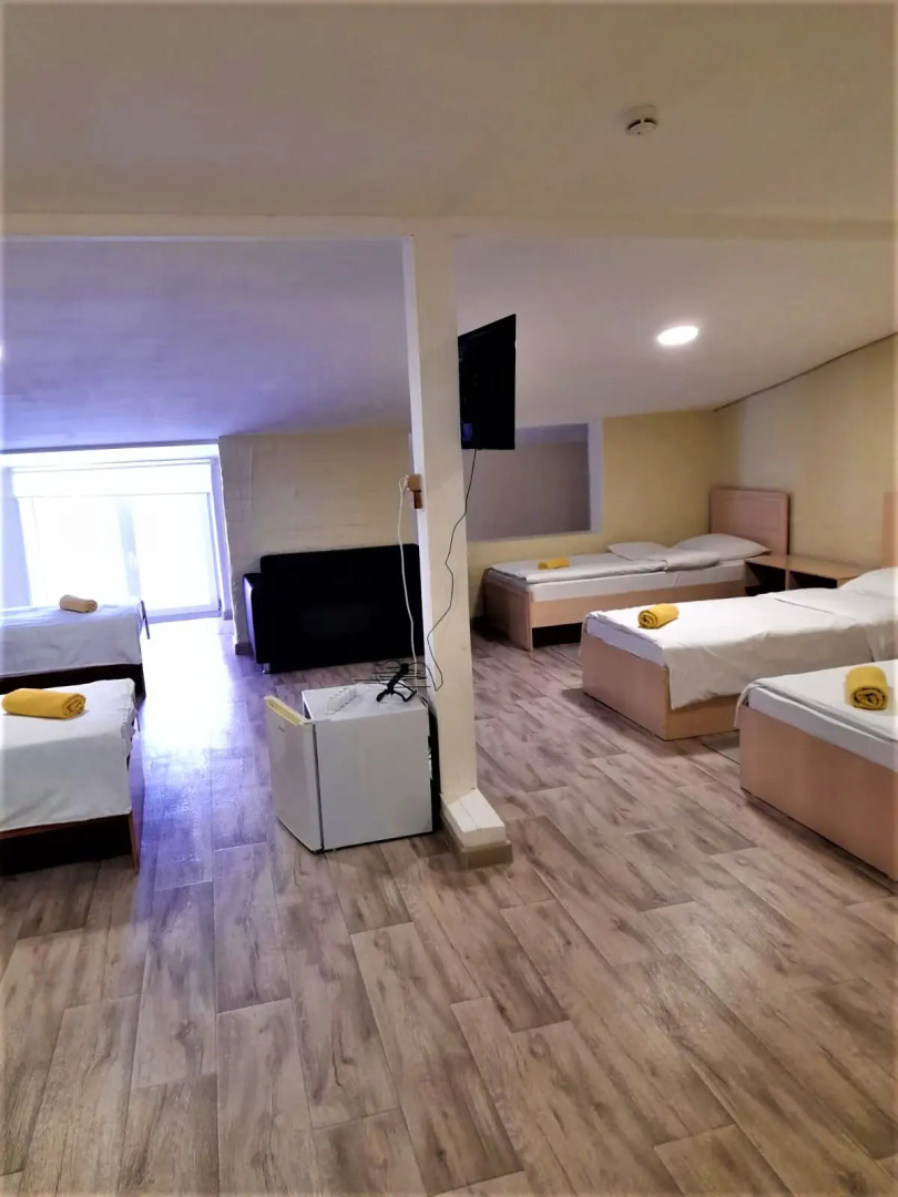 Хостел на Новособорной