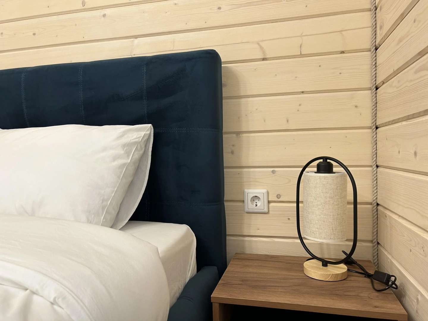 Частный Дом На Берегу Реки