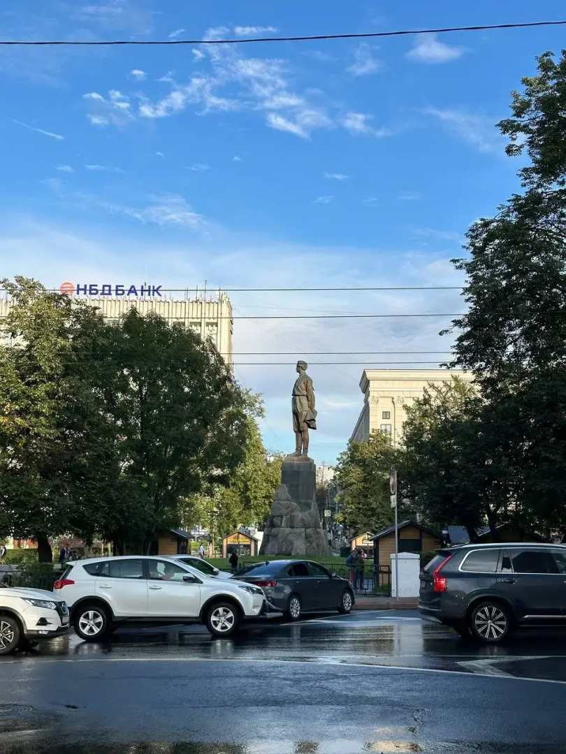 Квартира с новым дизайнерским ремонтом