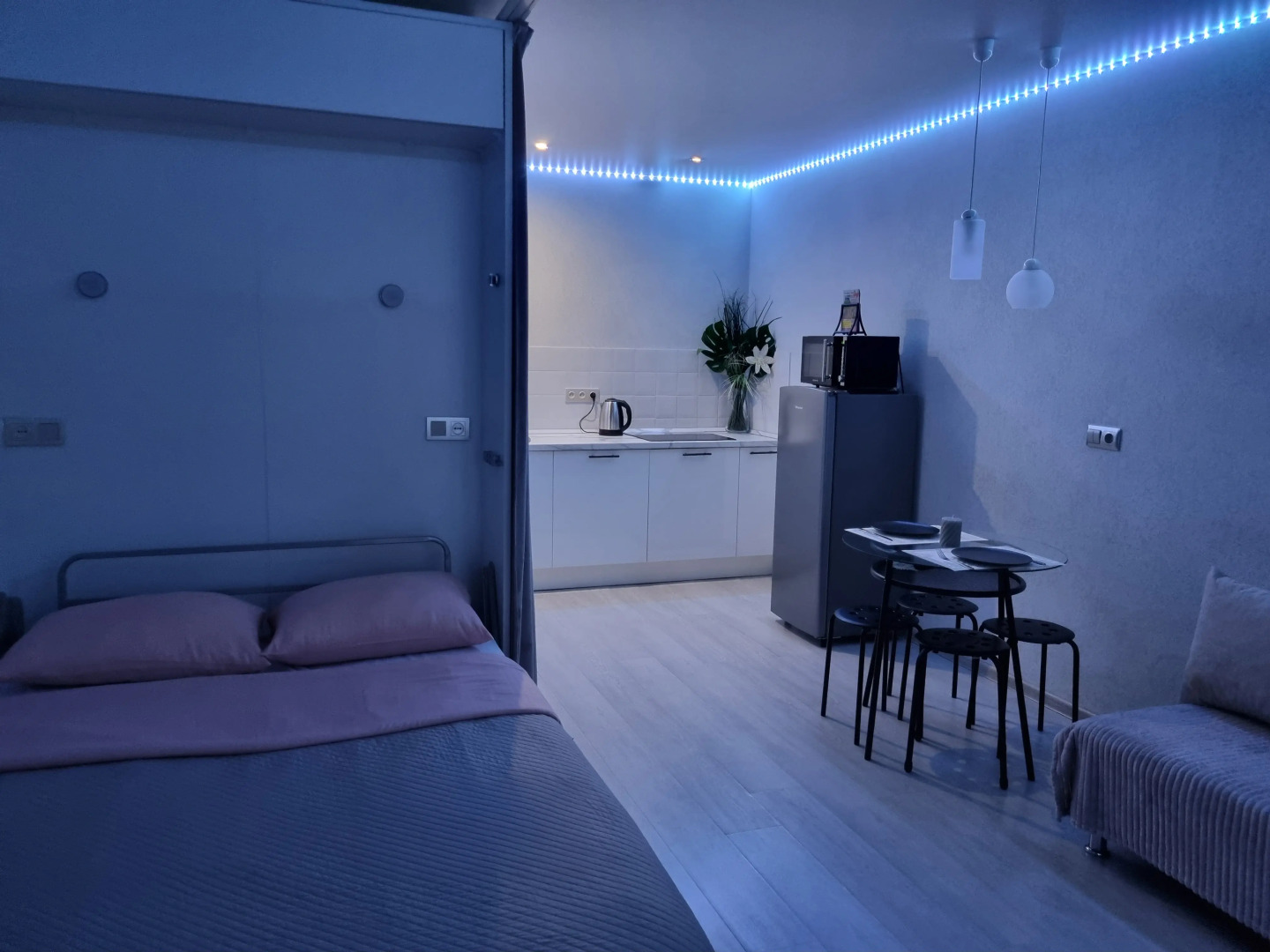 Квартира Студия возле Метро Авиастроительная