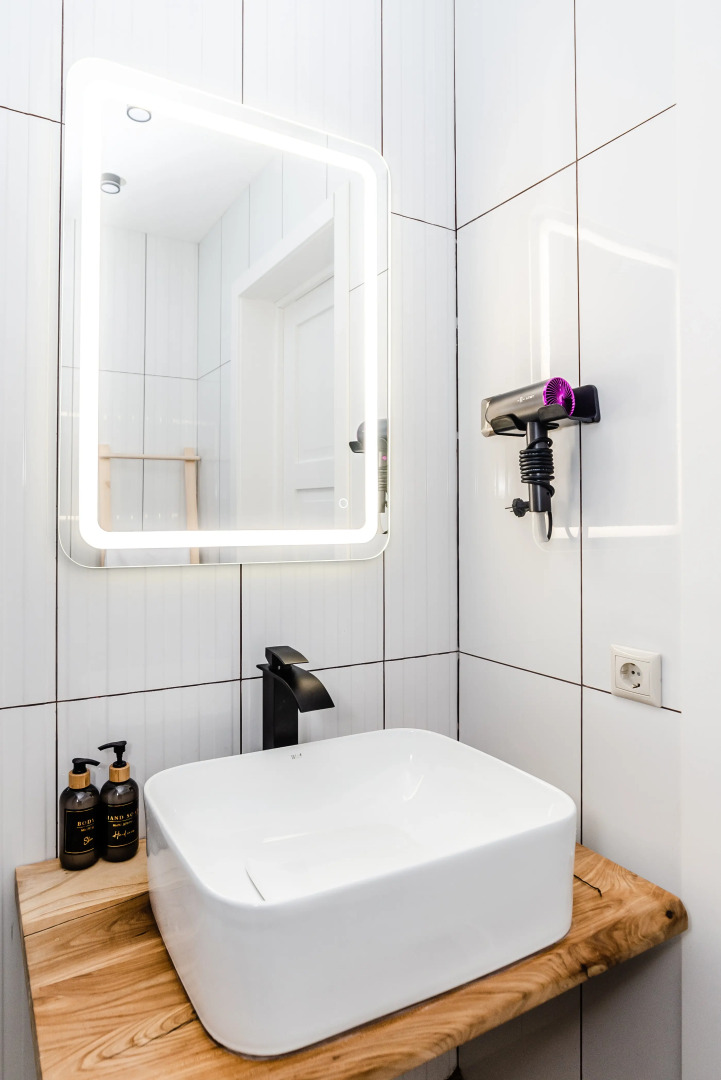 Частный Дом Барнхаус №1 с дровяной баней и горячей купелью, на 7 госте