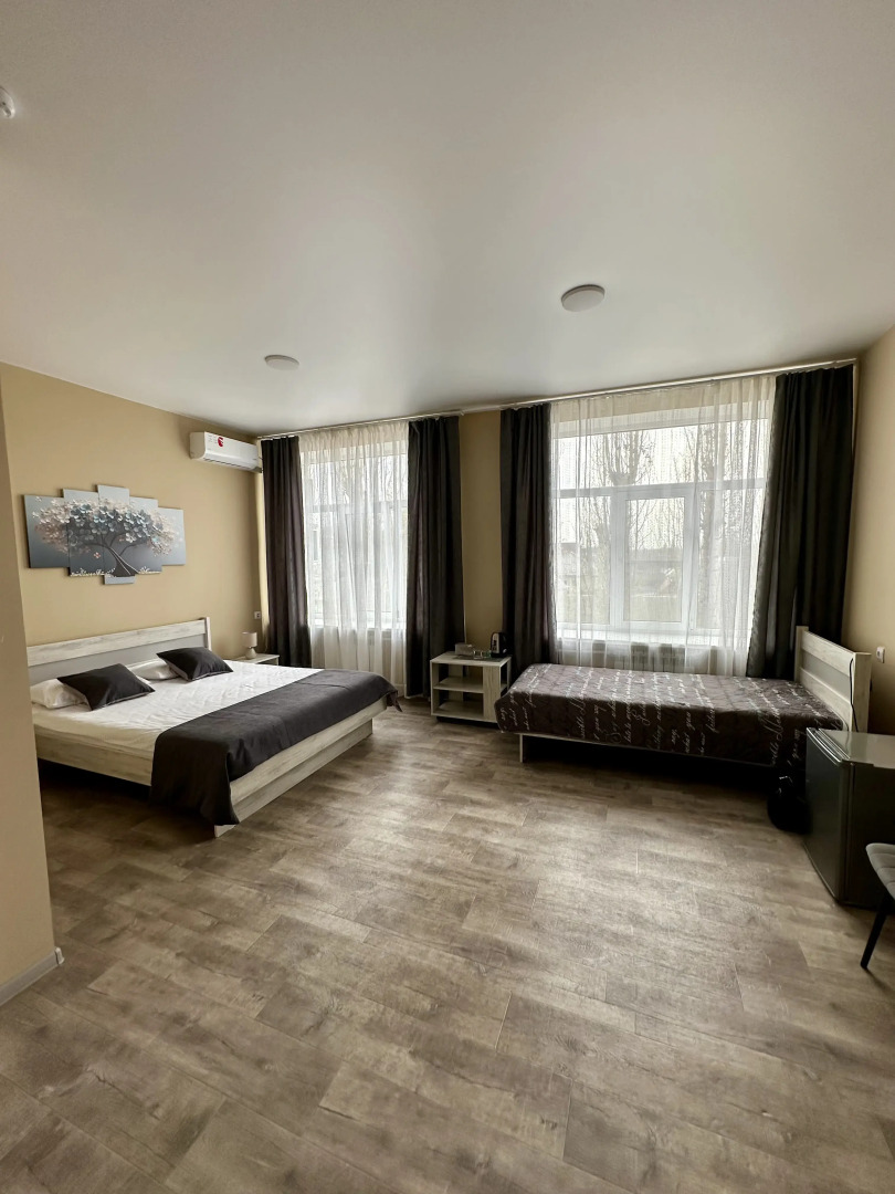 Отель 104 Rooms