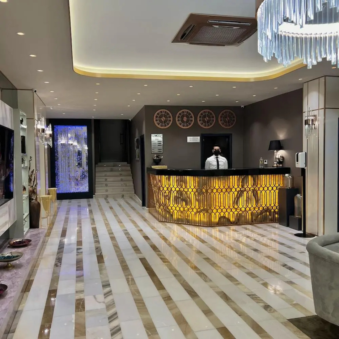 MQ Hotel Suites & SPA