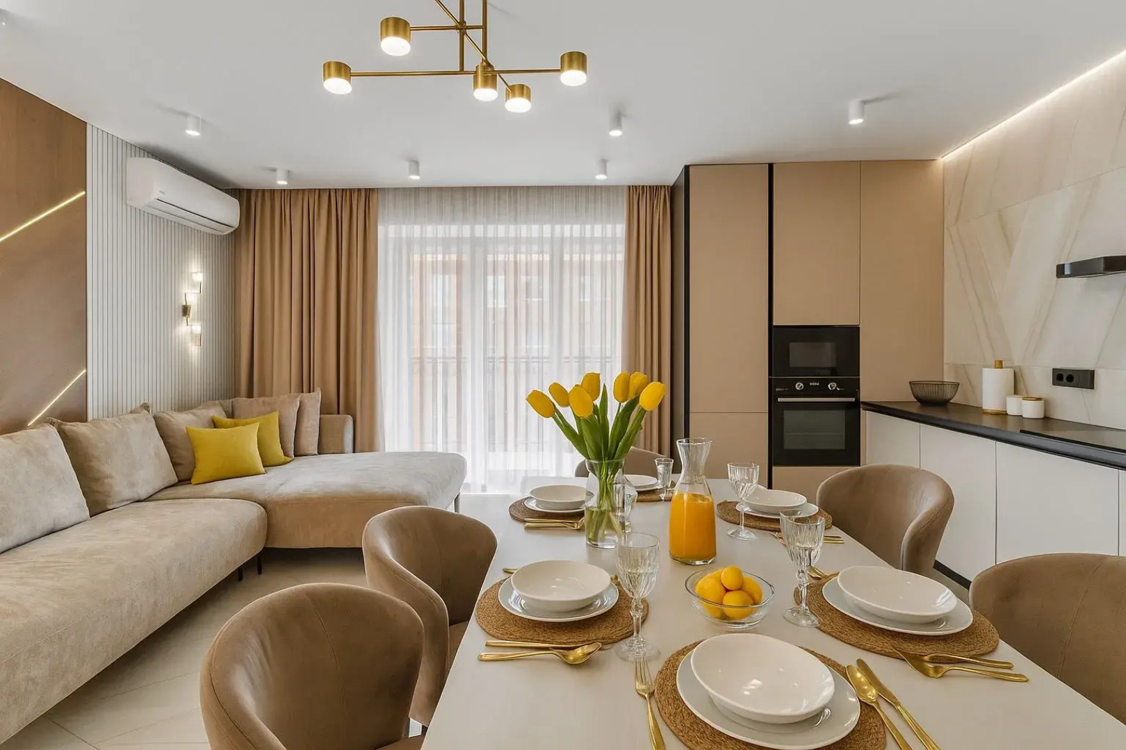 Апартаменты Juls Apart в элитном ЖК с большим балконом