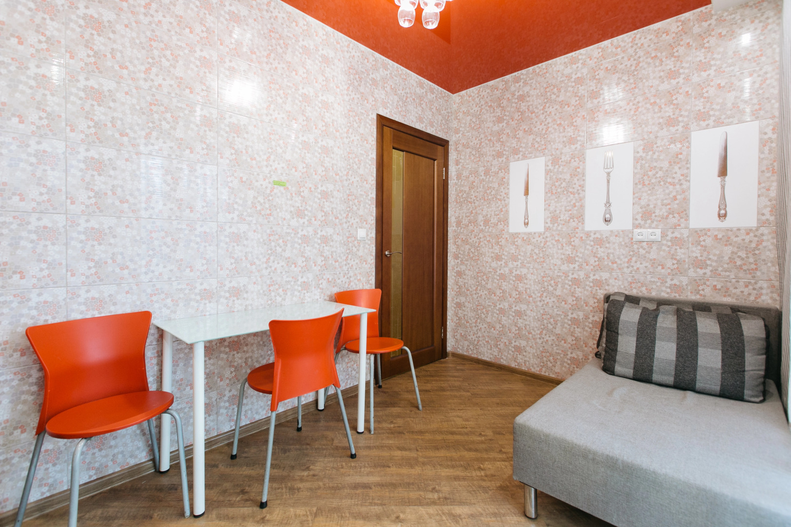 Апартаменты Однокомнатные на Семьи Шамшиных 90/5