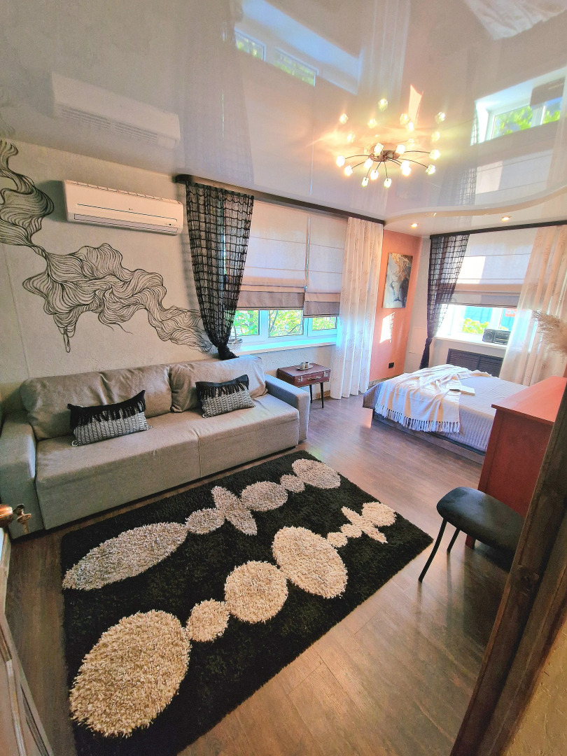 Квартира уютная двушка в двух минут от ЖД вокзала