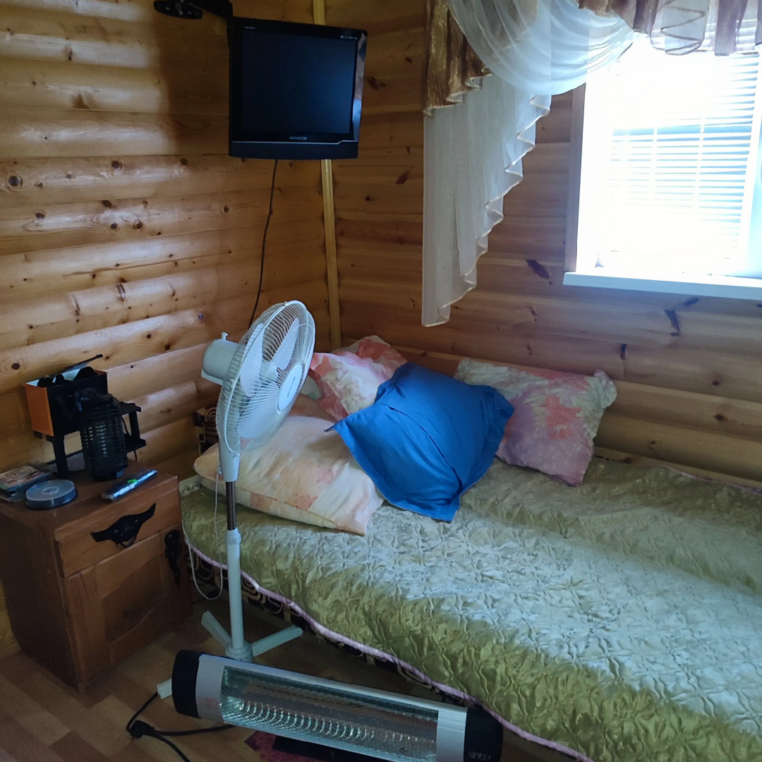 Частный дом на озере