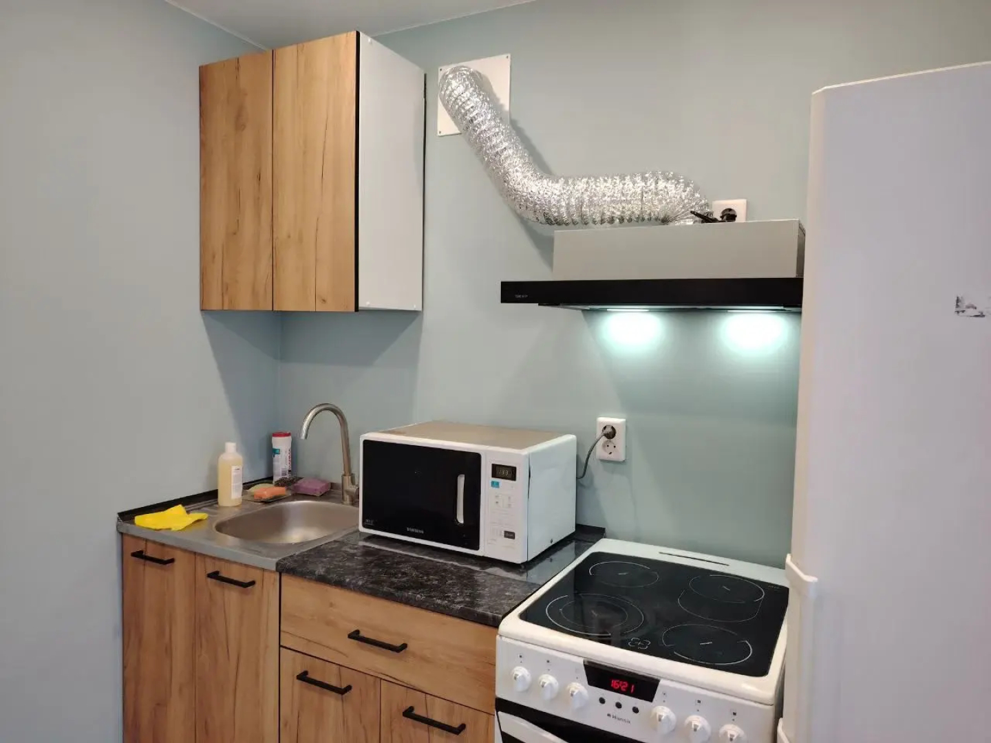 Квартира Просторная двухкомнатная квартира рядом с дк распадским