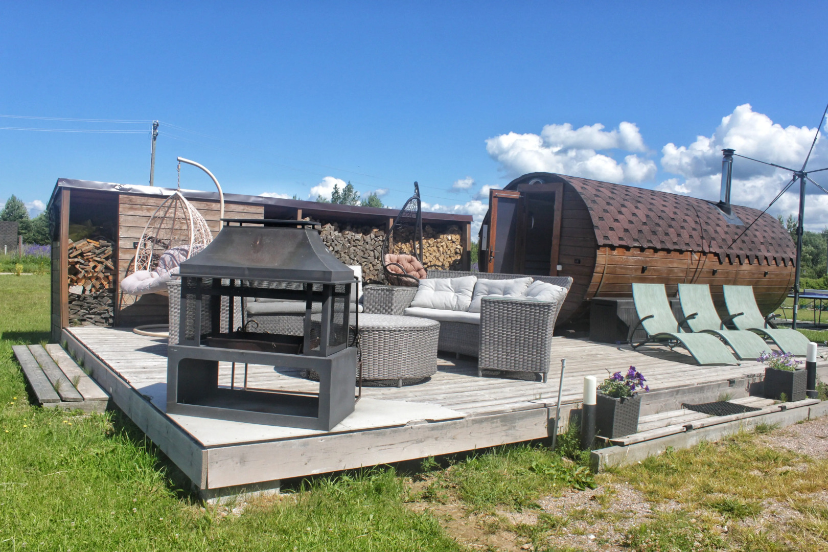 Частный дом Семейное эко-пространство Домик у моря