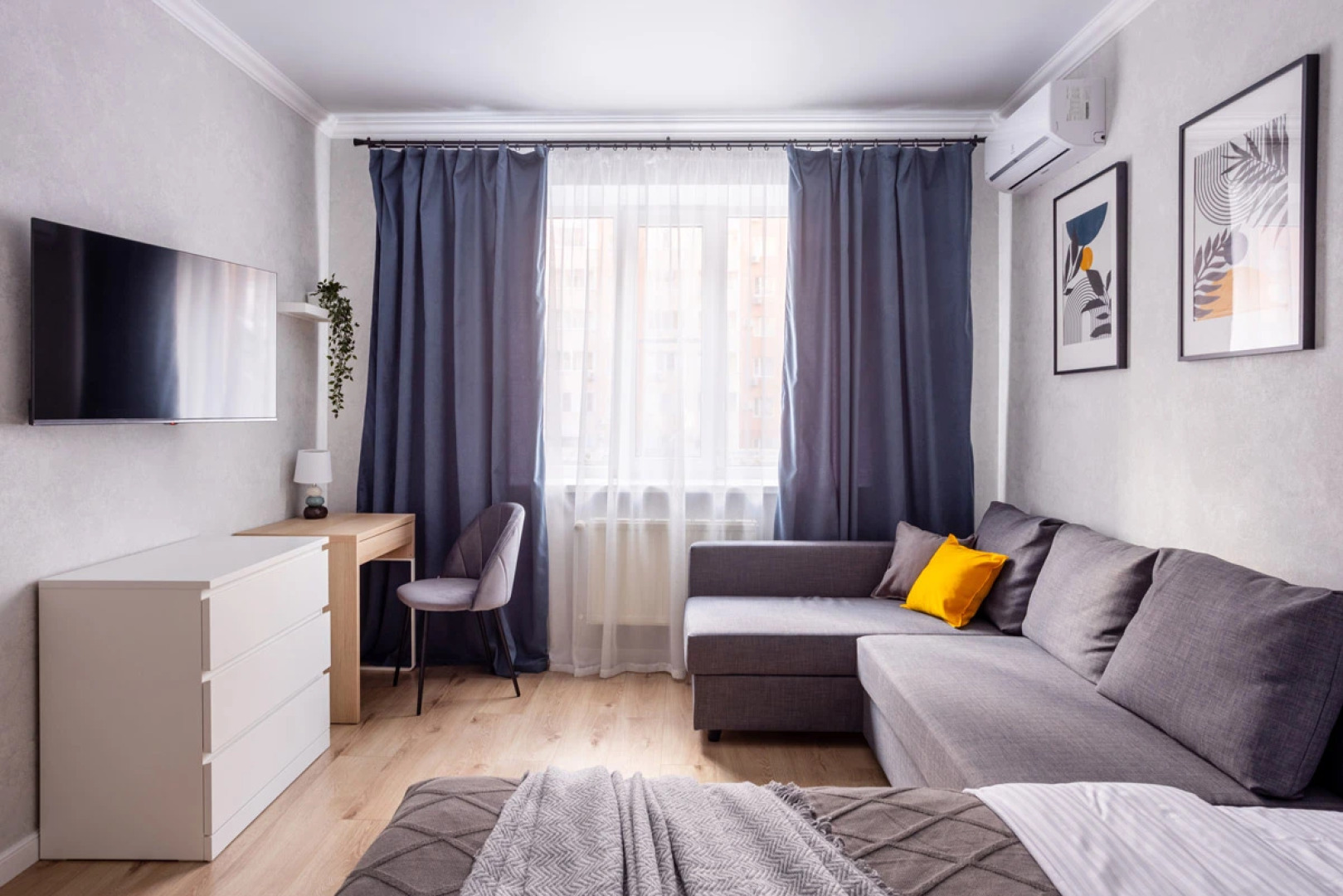 Апартаменты LikeHome Сапфир вблизи парка Галицкого