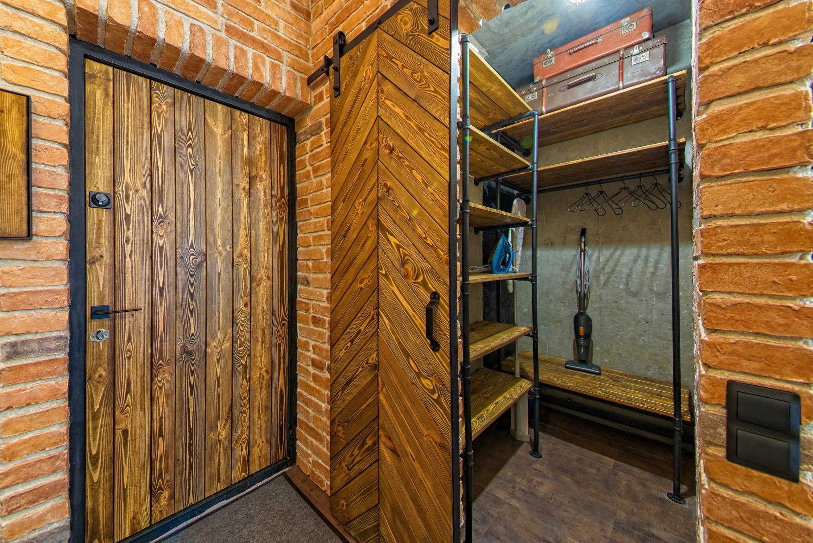 Апртаменты AtHome Apartments Bratskaya