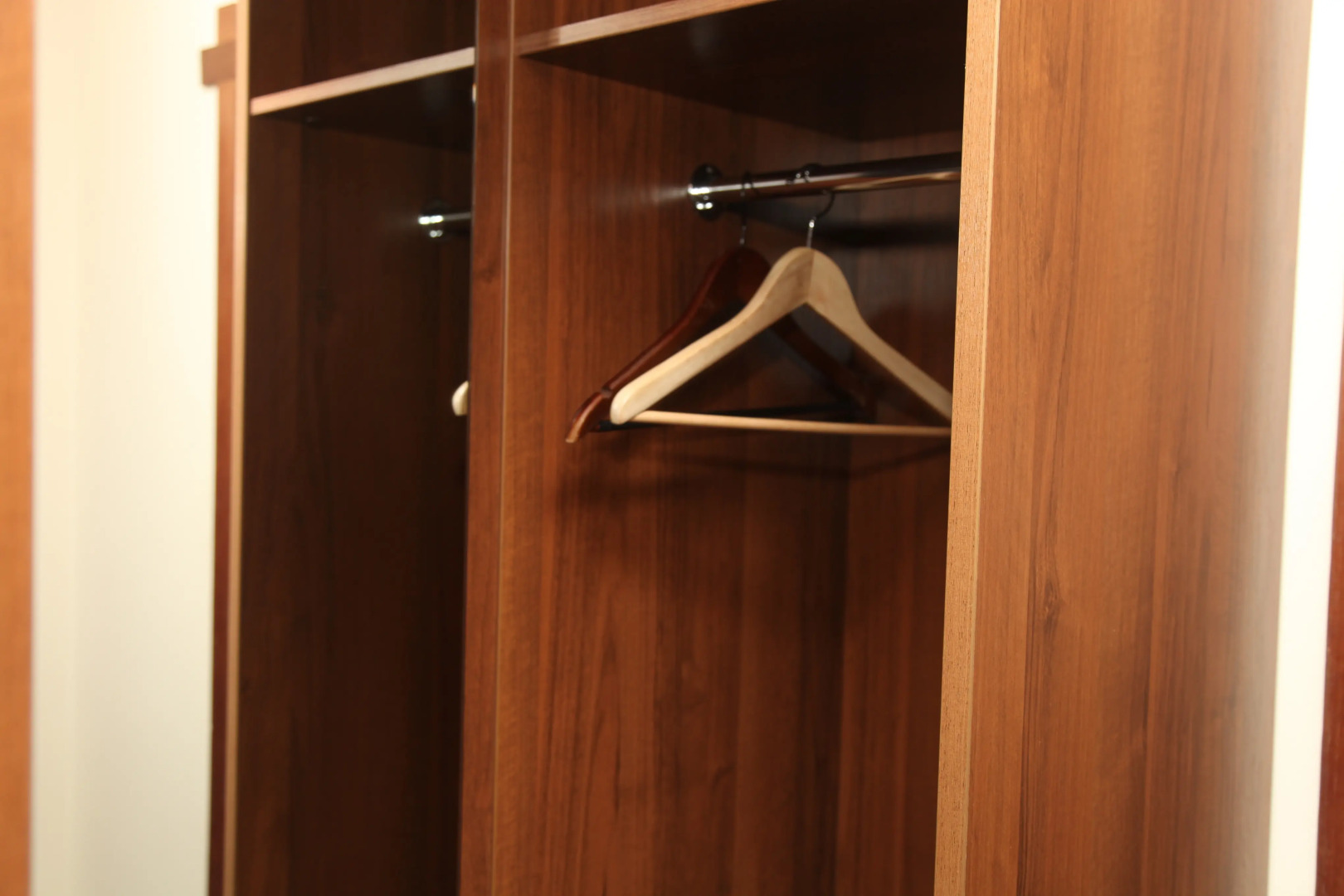 Отель Наступ