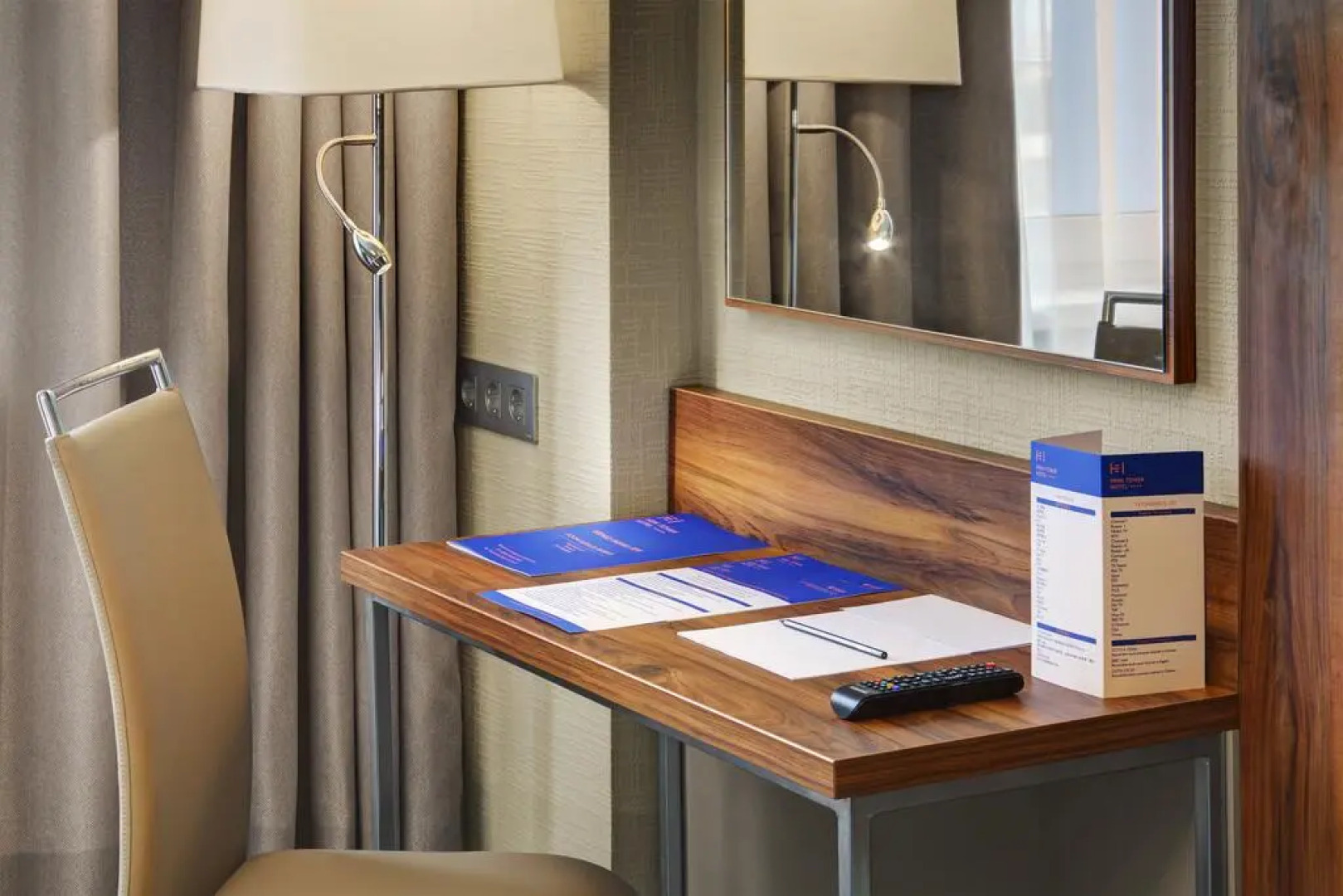 Гостиница Парк Тауэр