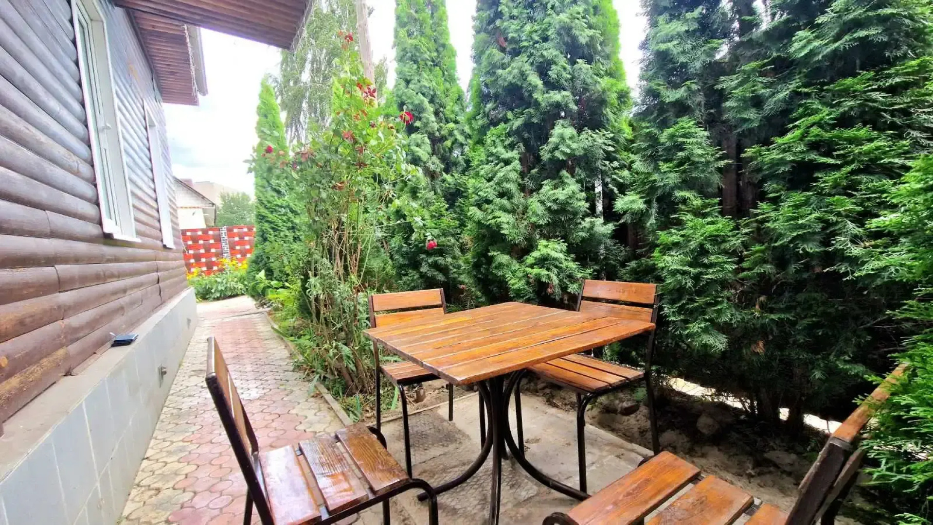 Коттедж на Сенной 13