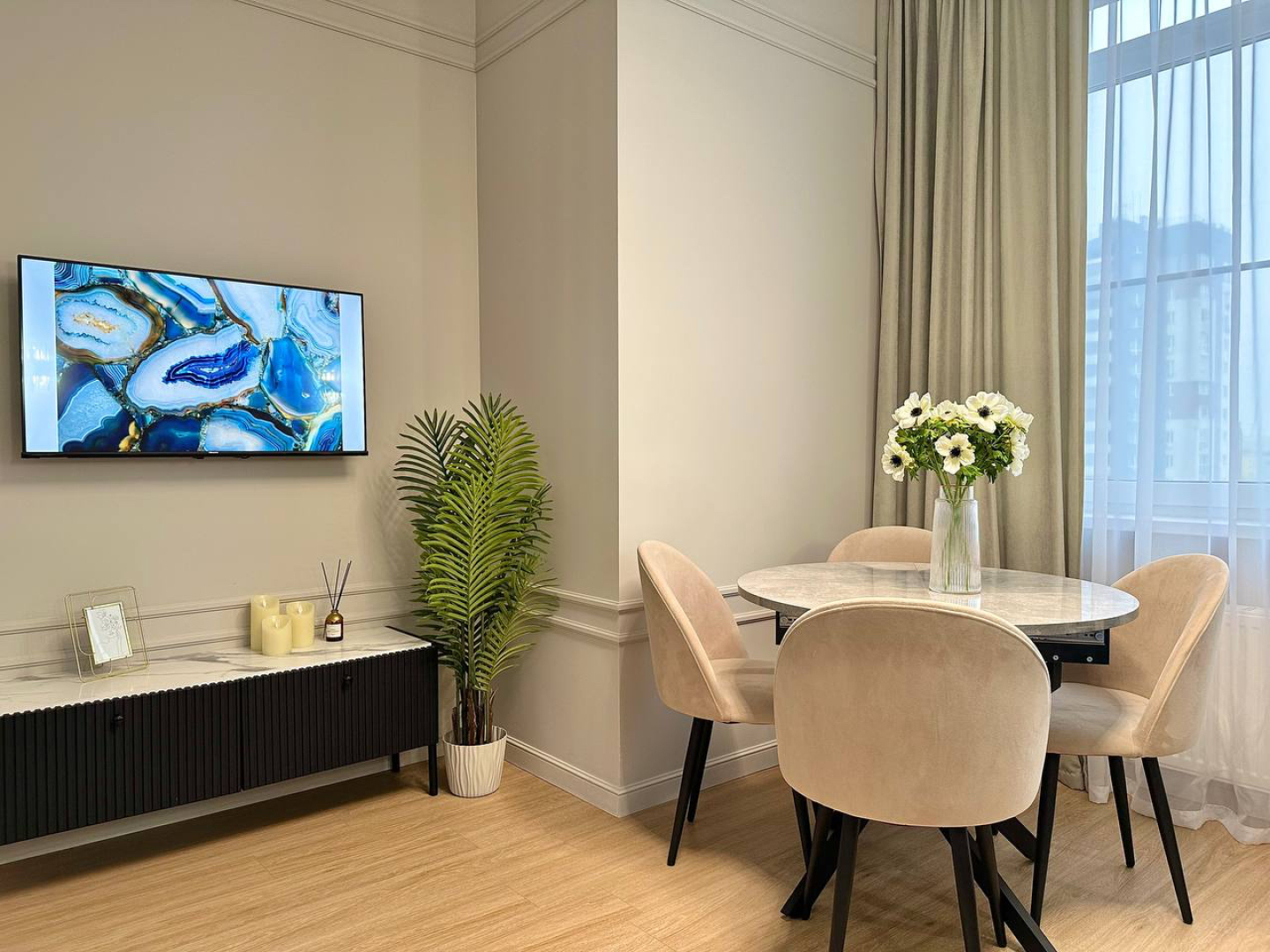 Апартаменты Point One 24