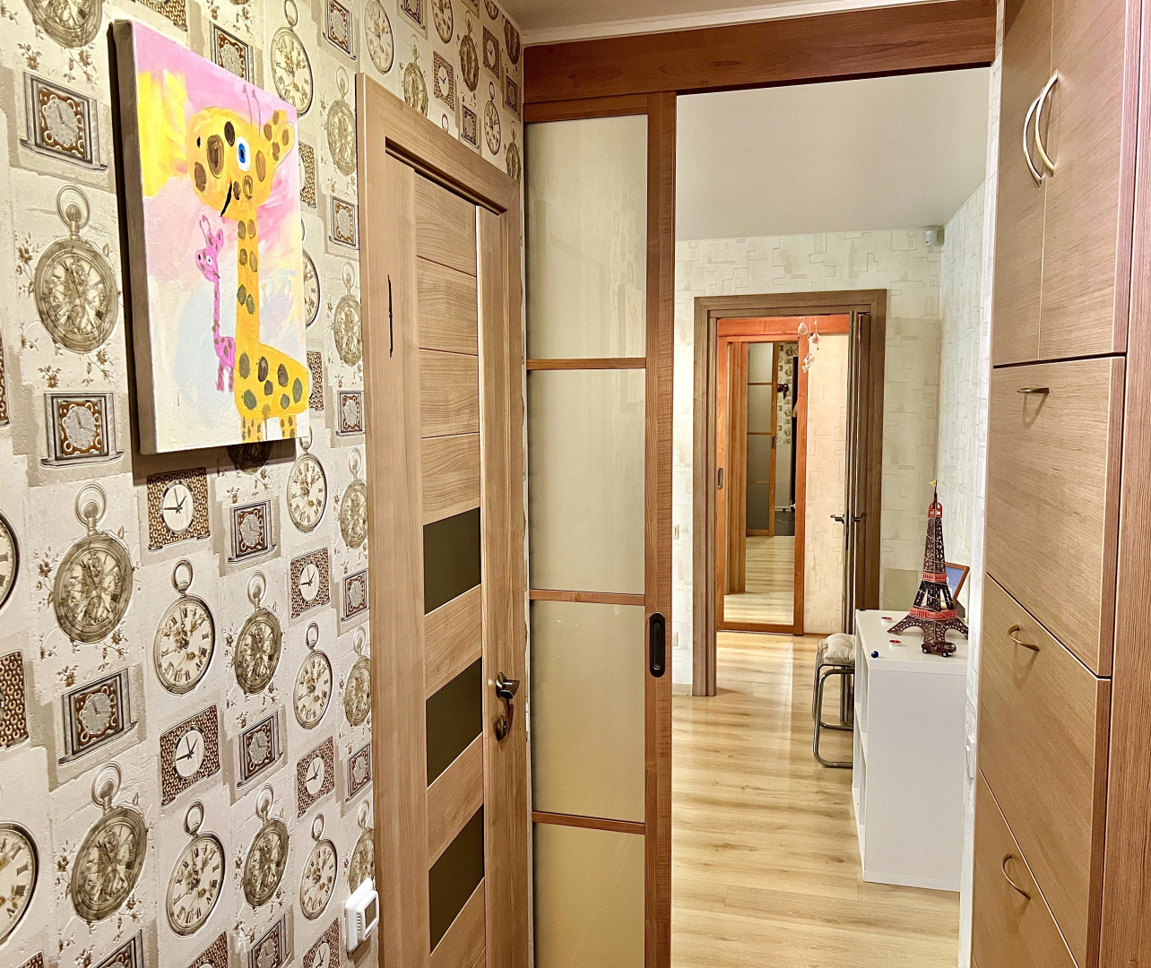 Апартаменты 1896. Большая семейная квартира для компании до 8 человек