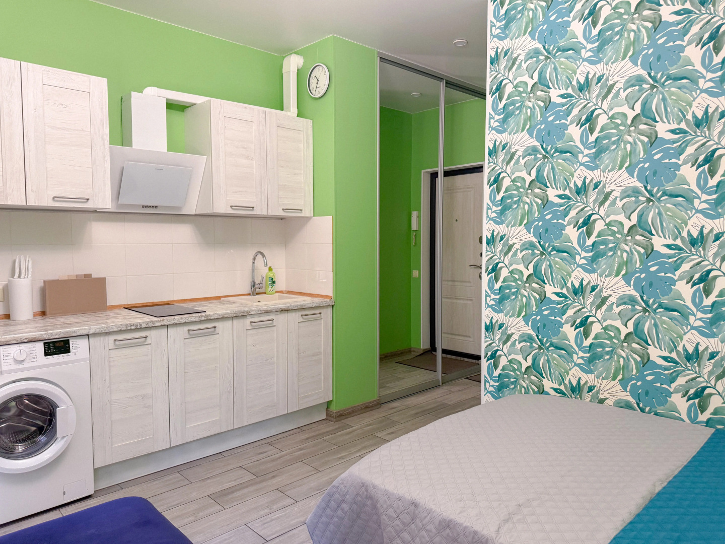 Квартира с видом на парк Южных культур Сириус