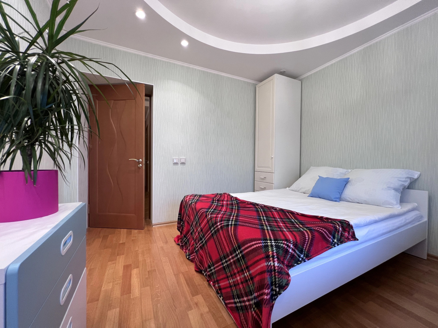 Квартира Просторная с Прекрасным Видом из Окна