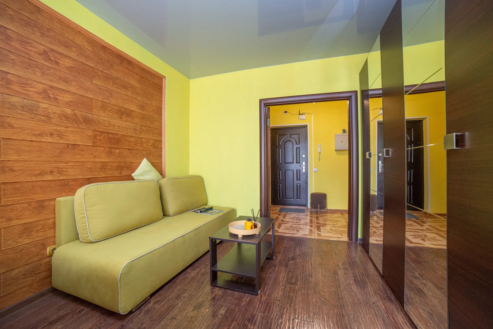 Квартира Однокомнатные на Космонавтов 46а