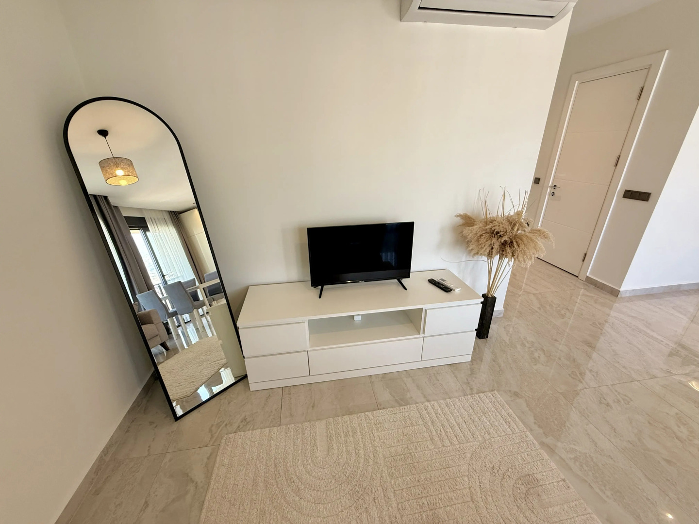 Апартаменты SA Apartments Spacious 2bd Duplex