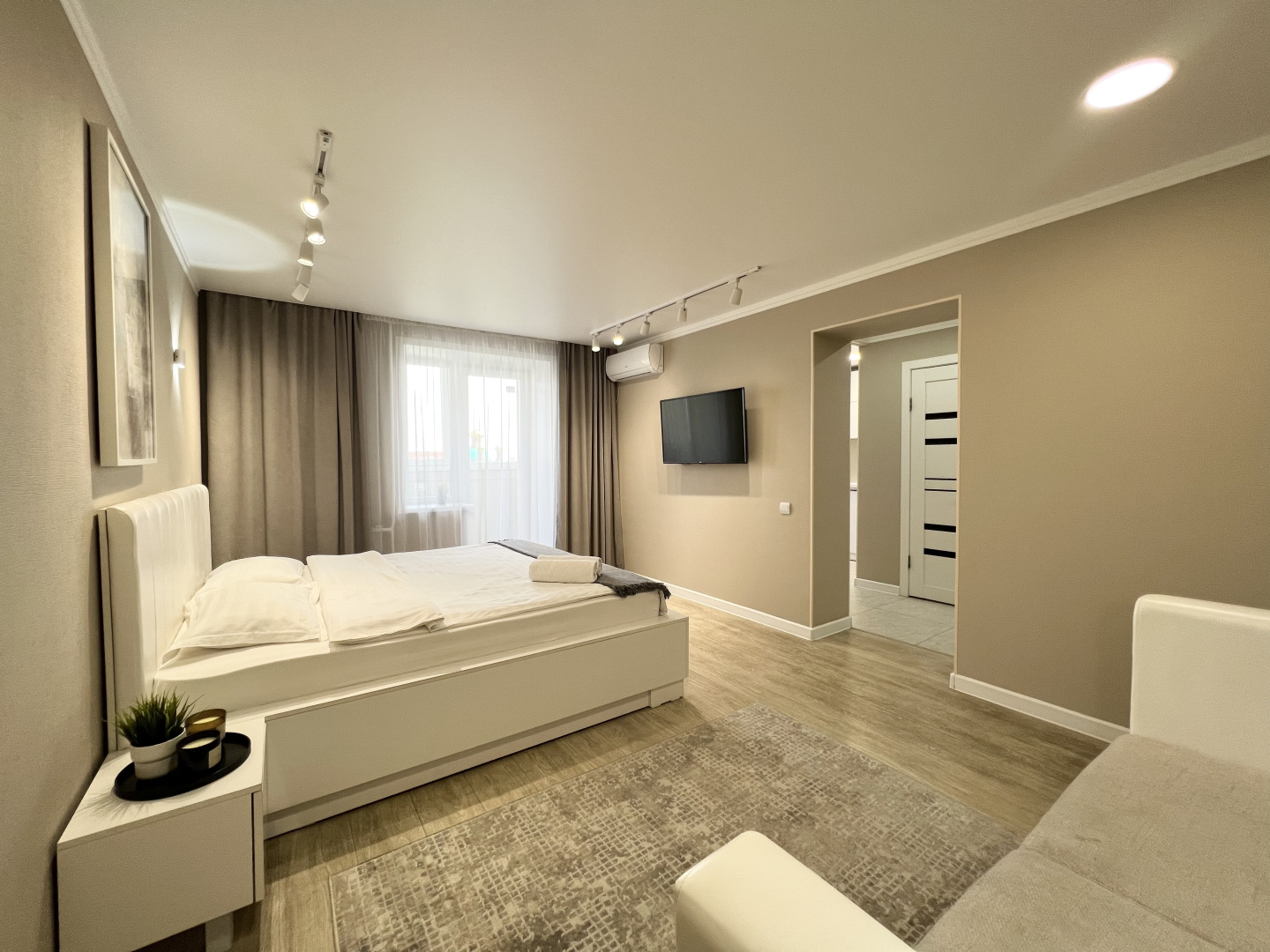 Апартаменты Торайгырова 6