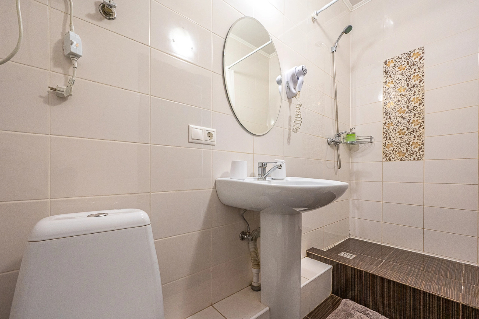 Меблированные комнаты Сон и Душ на Попова