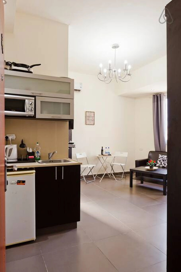 NHE Rothschild Apartments