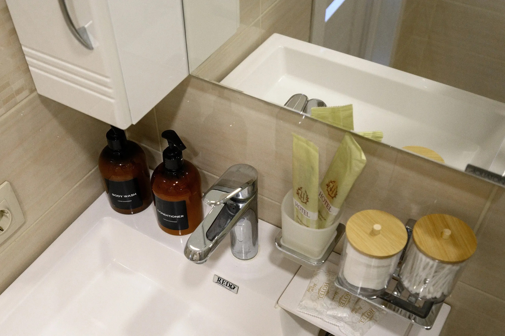 Студия с террасой и видом на горы. Кватро 150