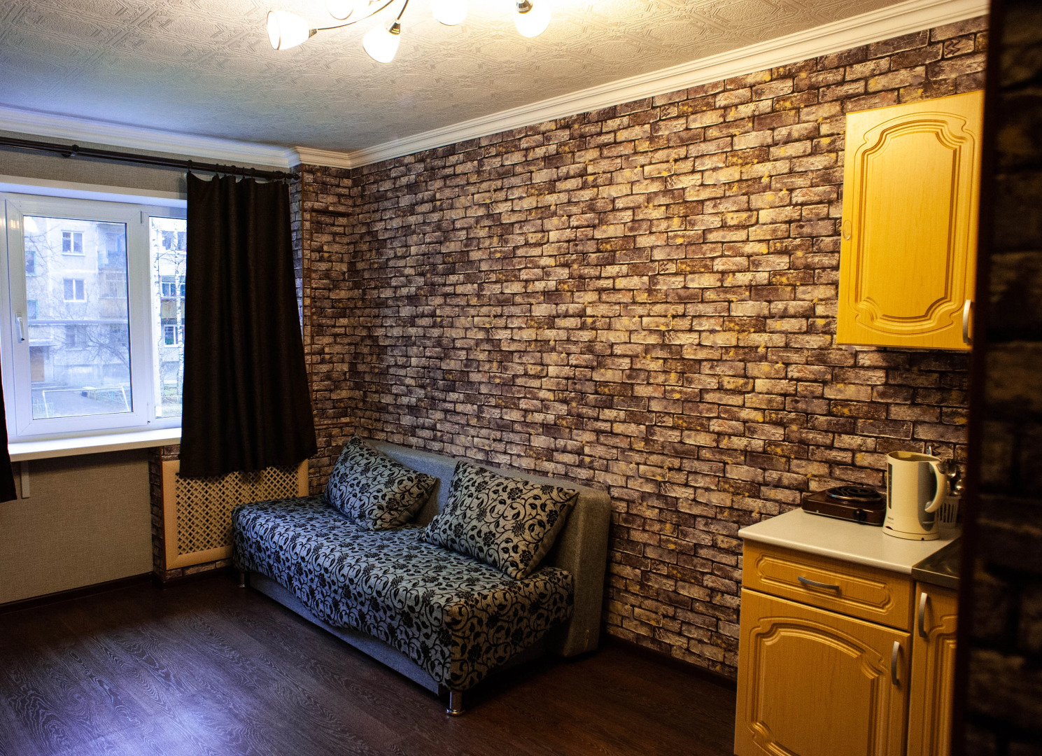 Студия на Коммунистической