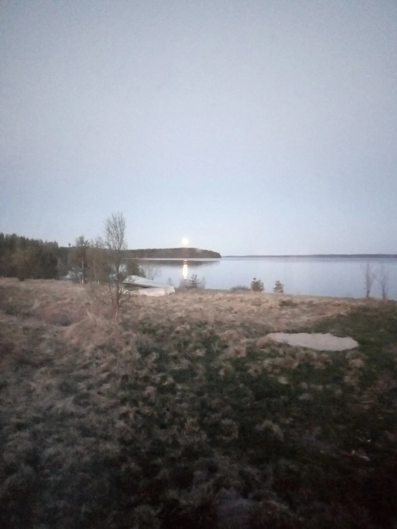 Частный дом на Берегу Озера в Карелии