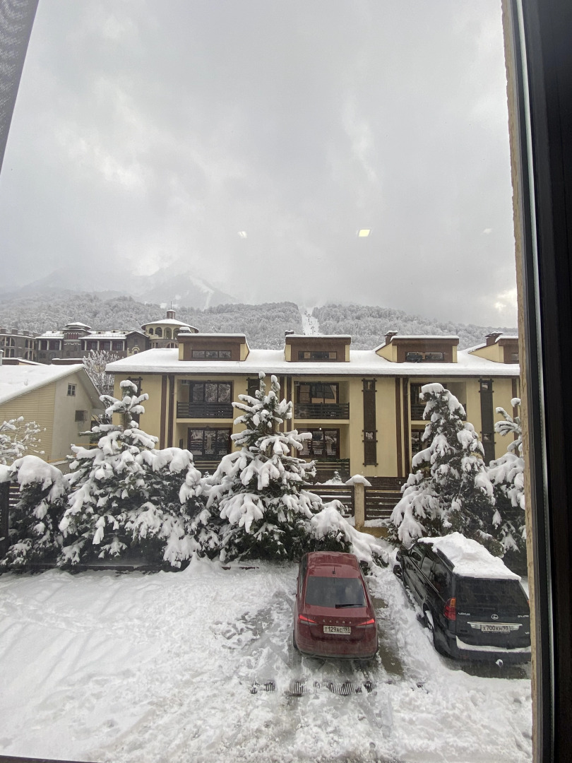 Квартира Трехкомнатная видовая напротив подъемника