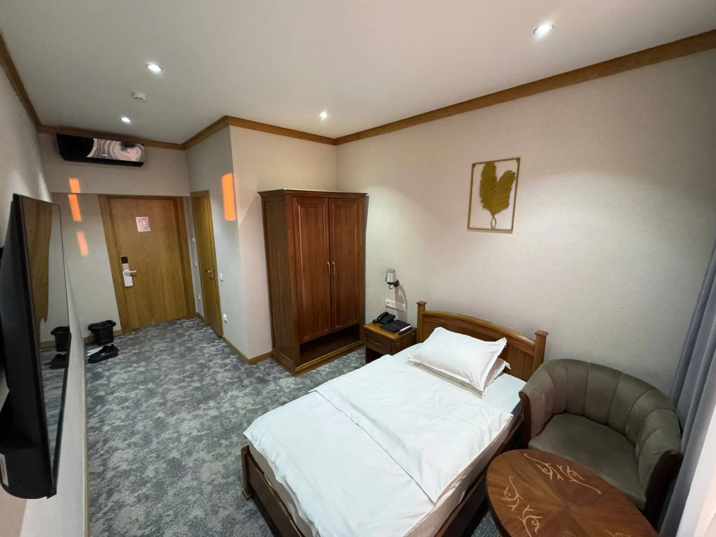 Отель Vella Elegant