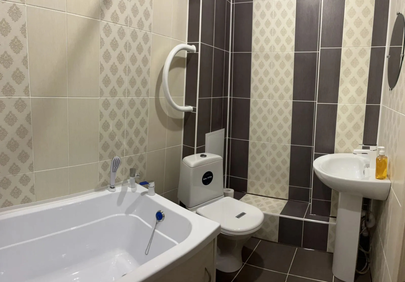 Апартаменты Большая Подгорная 87 блок 7