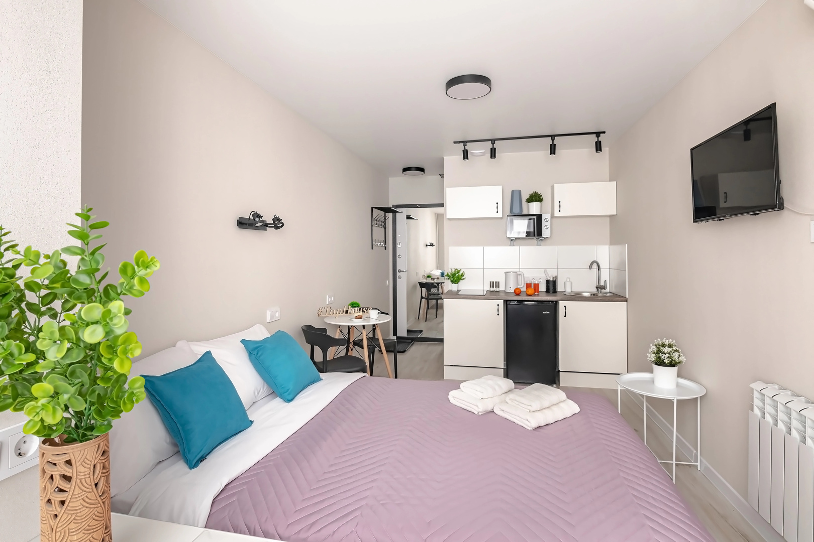 Апартаменты TopHouse на Калинина 105, 8