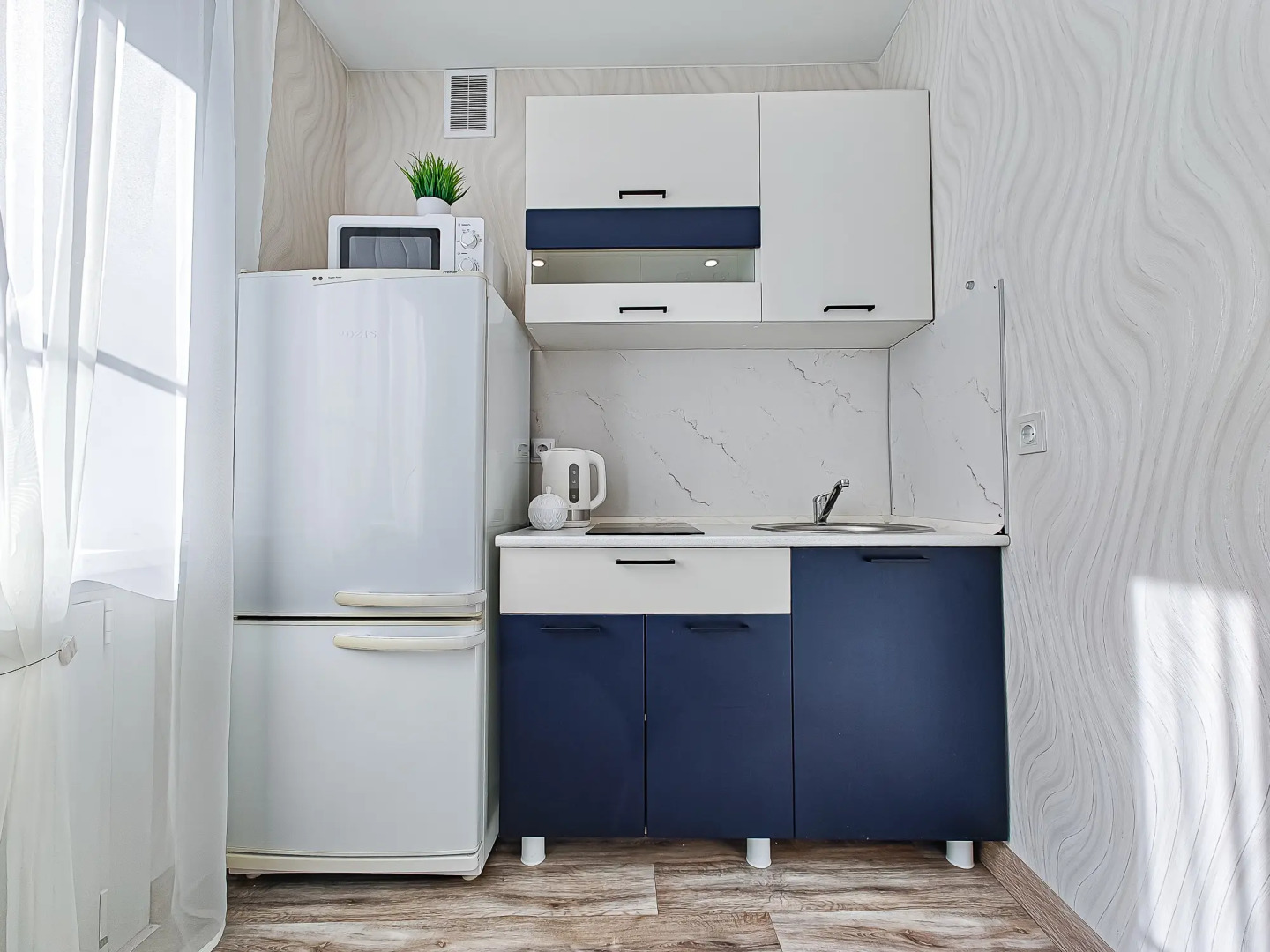 Апартаменты двухкомнатные Stepanenkov на Дуси Ковальчук 260/1