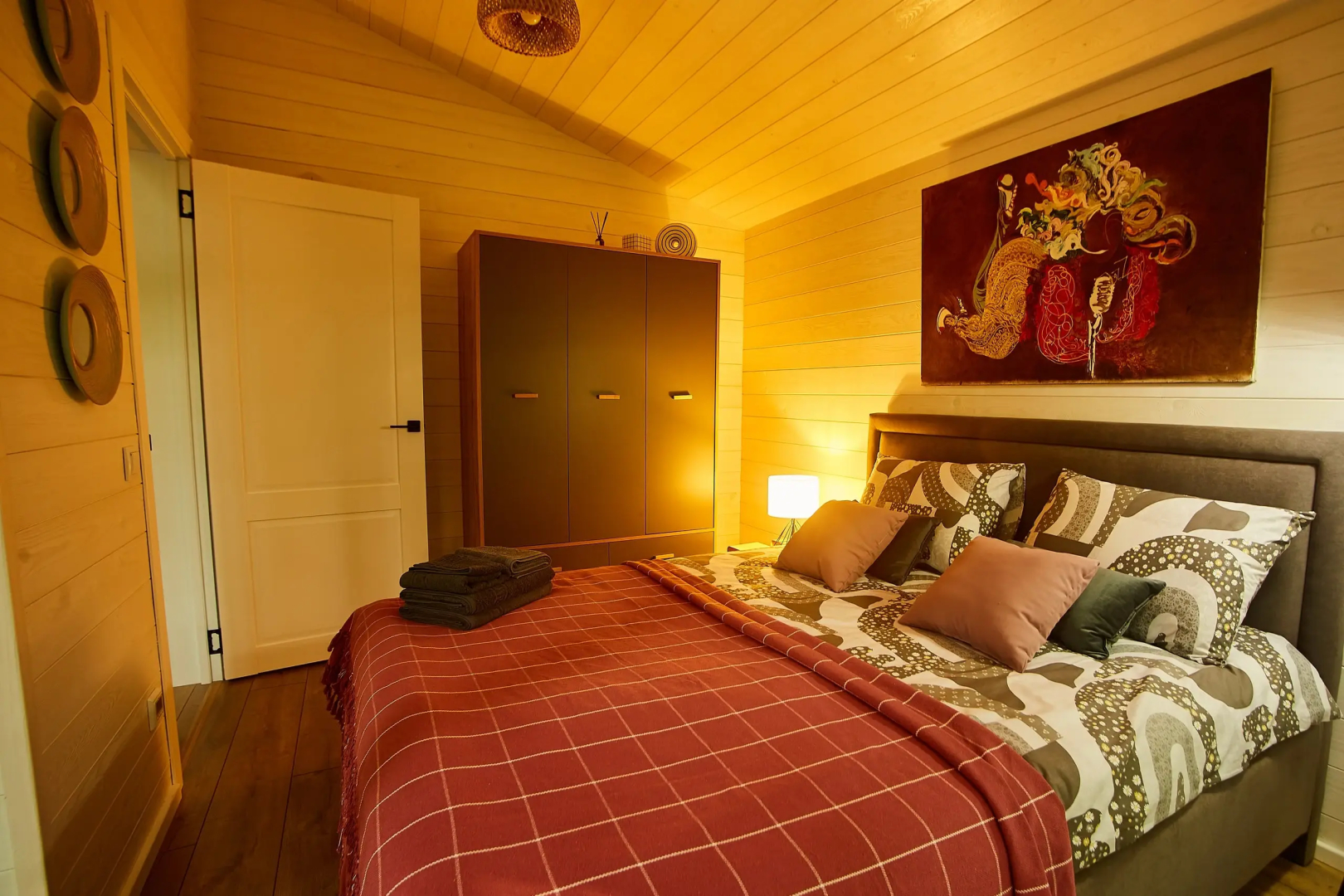 Частный дом Репинская дача на опушке красивого леса