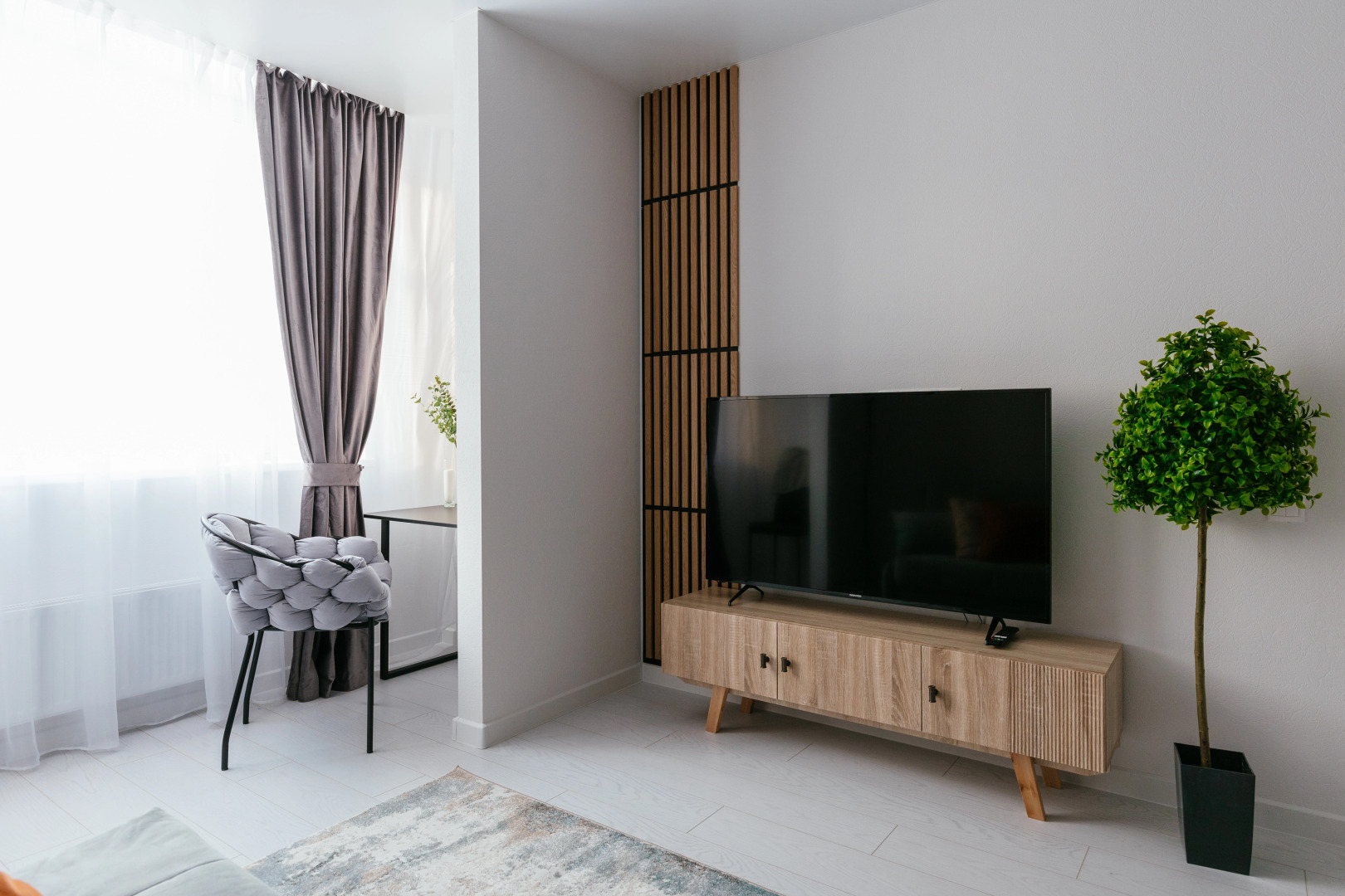 Апартаменты Room Tour возле Сити Молл горячие источники