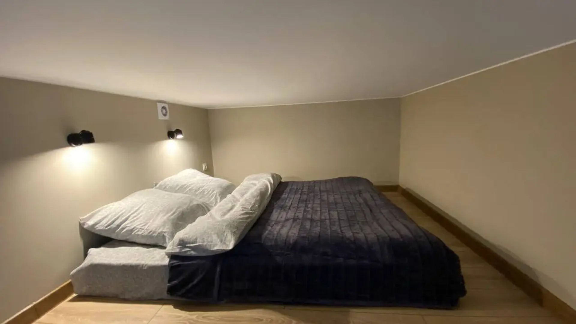 Апартаменты Уютные в Центре у Невского Проспекта