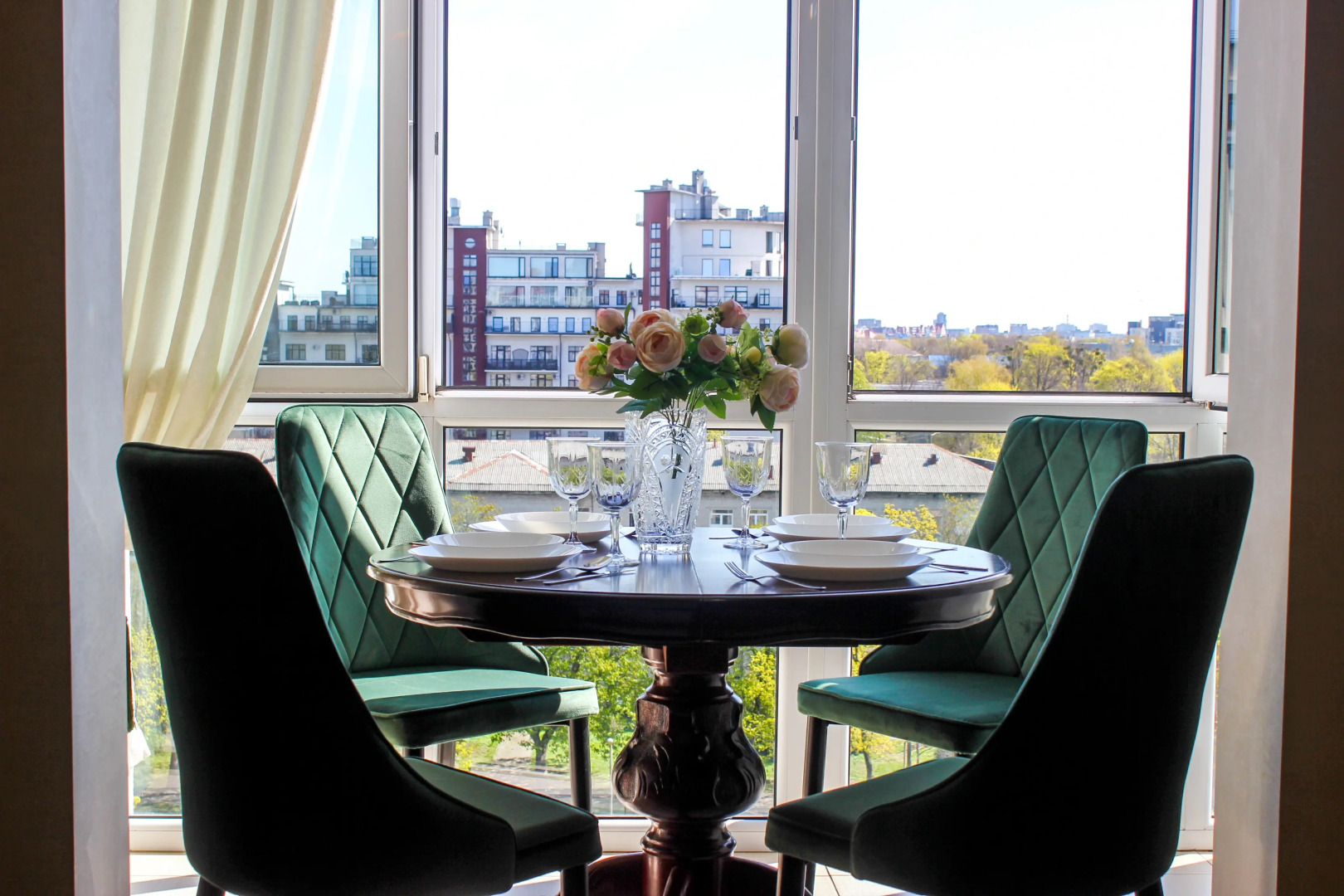 Трехкомнатные апартаменты Pro.apartment на Донского