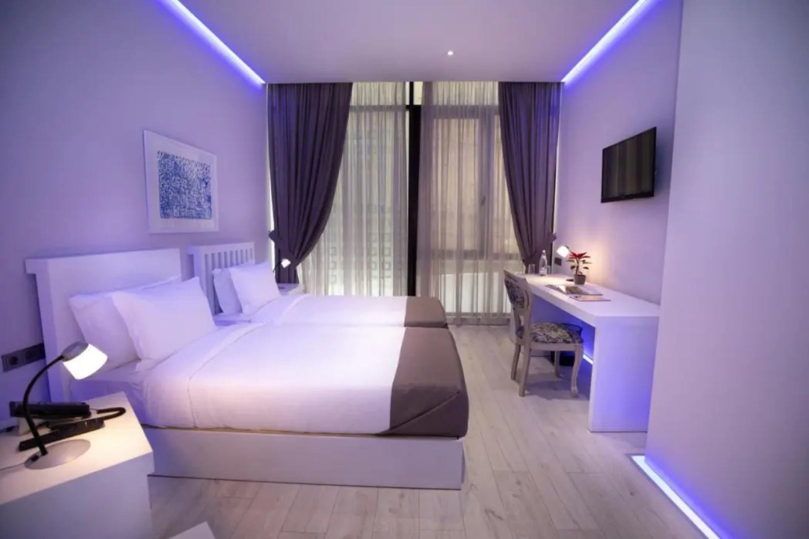 Отель Metro Hotel Tirana